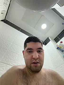 Snapshot of 31cektirenbatuu chatting on 02/16/26, 04:25 31cektirenbatuu online show from 02/16/26, 04:25