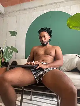 Snapshot of noah_jones__ chatting on 03/20/26, 05:51 noah jones online show from 03/20/26, 05:51