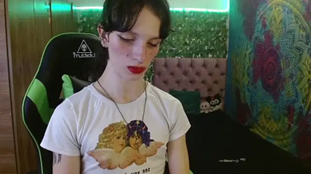 BurningVenus12 online show from 05/01/26, 04:28