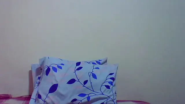 CELEna098rs707 online show from 10/26/25, 07:09