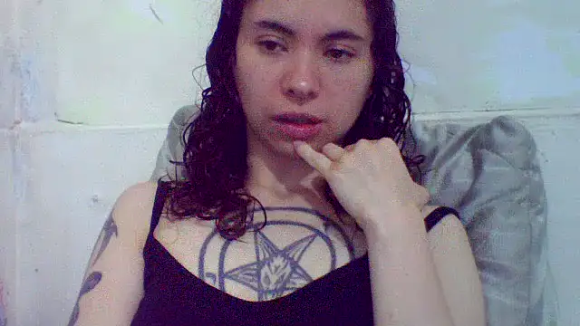 CELEna098rs707 online show from 12/13/25, 09:42