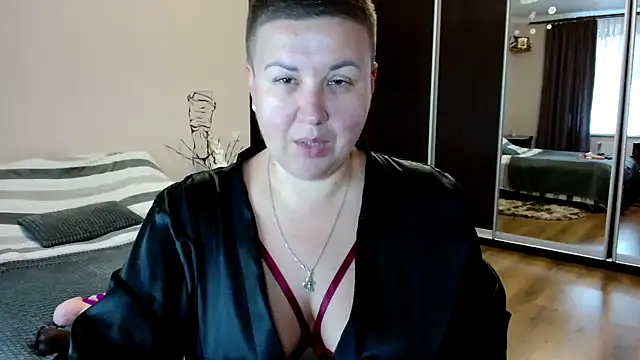 Annet1912 online show from 10/29/25, 10:17