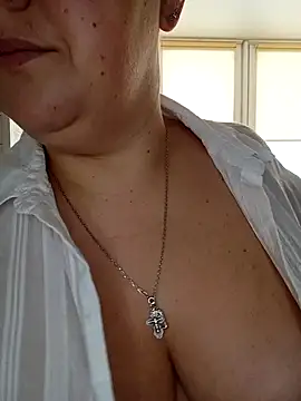 Snapshot of Annet1912 chatting on 02/19/26, 10:00 Annet1912 online show from 02/19/26, 10:00