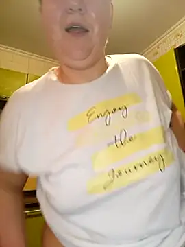 Snapshot of Annet1912 chatting on 02/25/26, 10:08 Annet1912 online show from 02/25/26, 10:08