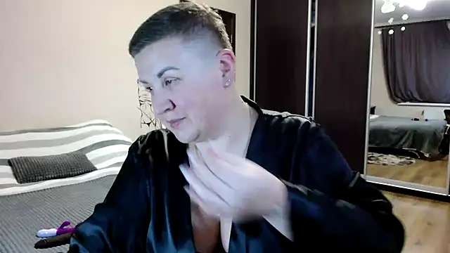 Snapshot of Annet1912 chatting on 03/29/26, 07:47 Annet1912 online show from 03/29/26, 07:47