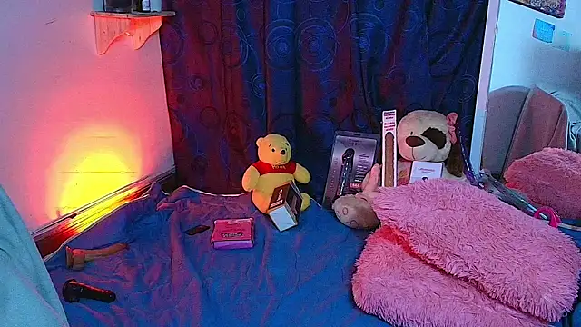 Snapshot of avans_15 chatting on 03/23/25, 08:37 avans 15 online show from 03/23/25, 08:37