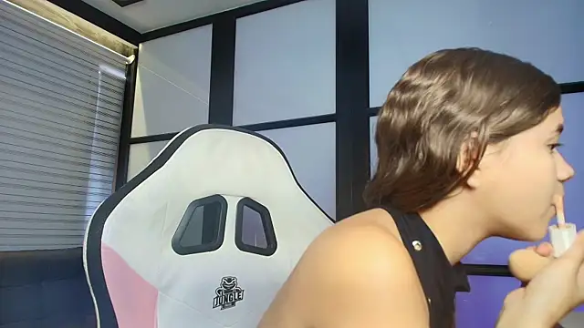 PaigeJayden online show from 03/06/25, 08:37