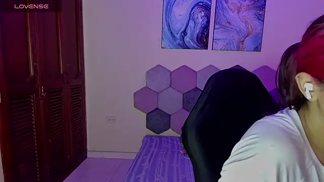 Horny tgn online show from 10/13/25, 11:54