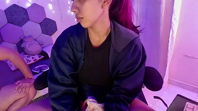 Horny tgn online show from 11/29/25, 06:22