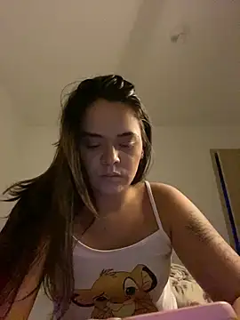 Snapshot of rebeccaareys chatting on 03/16/25, 01:49 rebeccaareys online show from 03/16/25, 01:49