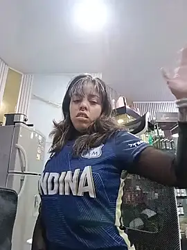ivannabellini online show from 06/18/26, 01:04