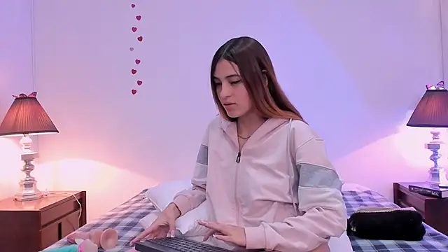 sofiarouge online show from 03/13/25, 01:32