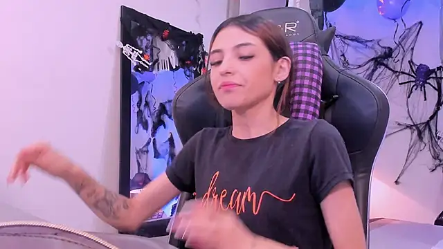 sofiarouge online show from 10/08/25, 07:55