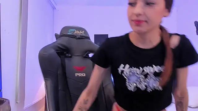 sofiarouge online show from 11/05/25, 08:09