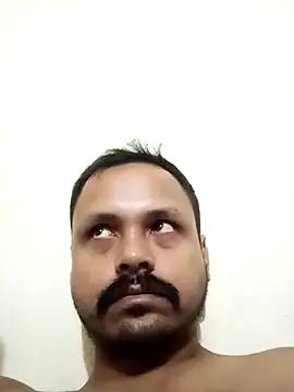 Snapshot of Aabhinashh chatting on 10/12/25, 09:25 Aabhinashh online show from 10/12/25, 09:25