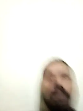 Snapshot of Aabhinashh chatting on 10/15/25, 09:37 Aabhinashh online show from 10/15/25, 09:37