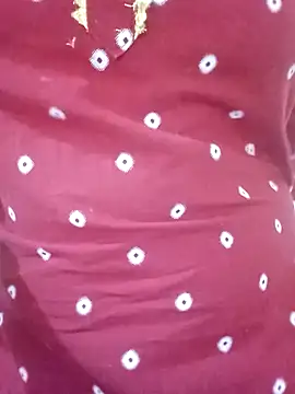 Snapshot of Arohi_is_Live chatting on 02/12/25, 06:29 Arohi is Live online show from 02/12/25, 06:29