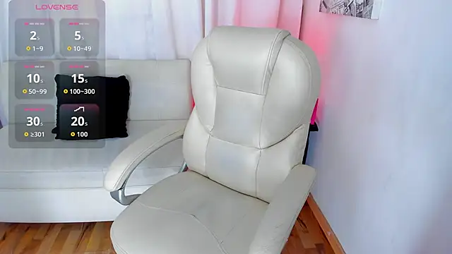 Snapshot of anyi_restrepo chatting on 09/18/25, 12:18 anyi restrepo online show from 09/18/25, 12:18