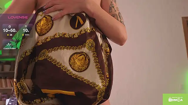 ginavontease online show from 11/16/25, 10:10