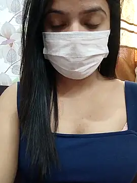 Myloveurvi online show from 03/07/25, 09:51