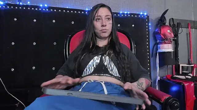 LusstCruella online show from 01/19/25, 07:15