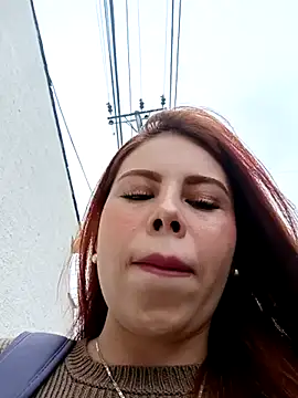 aurora sky11 online show from 03/06/25, 08:48