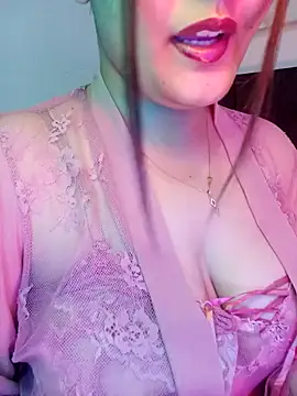 Snapshot of im_here- chatting on 12/16/25, 03:39 im here- online show from 12/16/25, 03:39