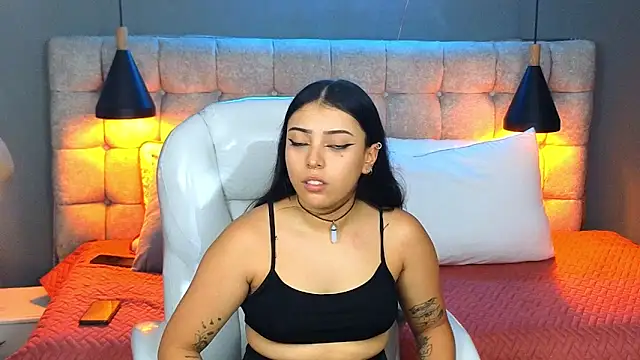 Laia and Aloby online show from 02/07/25, 10:30