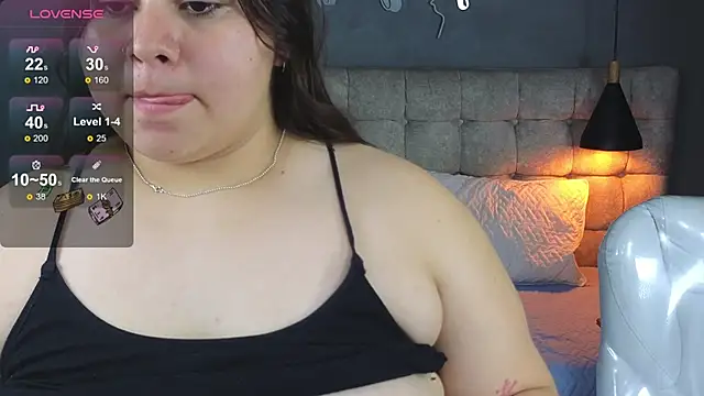 Laia and Aloby online show from 11/15/25, 09:54