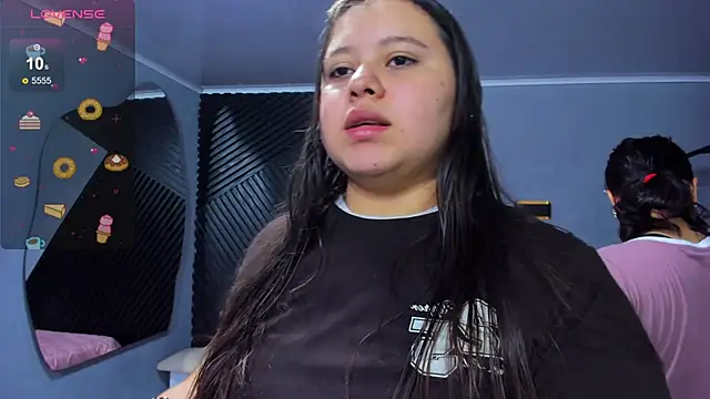 Laia and Aloby online show from 06/10/26, 11:13