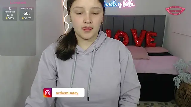 Krysstal tay online show from 02/18/25, 11:33