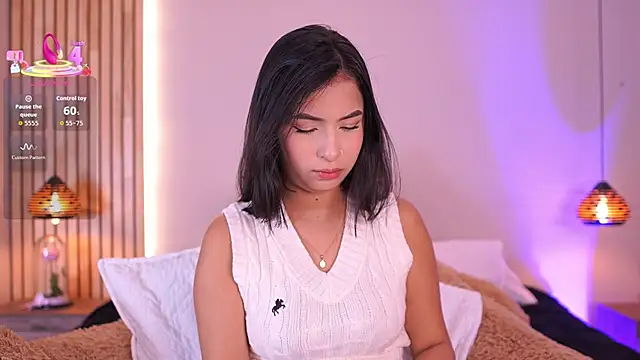Snapshot of _SofiaCortez_ chatting on 09/20/25, 12:17 SofiaCortez online show from 09/20/25, 12:17