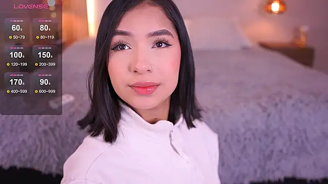 Snapshot of _SofiaCortez_ chatting on 10/04/25, 12:14 SofiaCortez online show from 10/04/25, 12:14