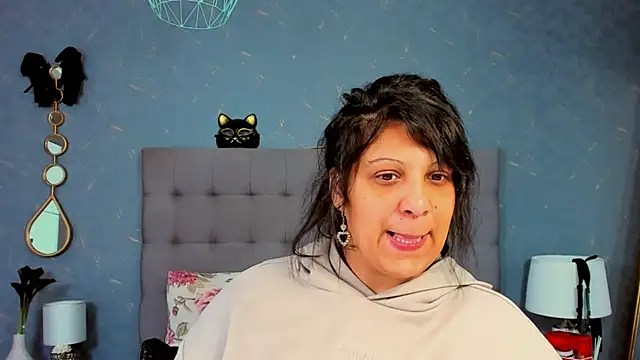 AmyCubes online show from 03/03/25, 04:03