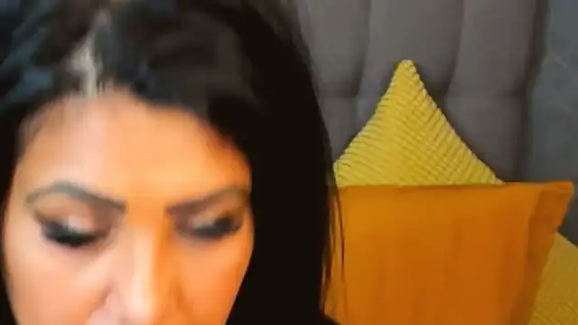 Snapshot of AmyCubes chatting on 03/19/26, 04:44 AmyCubes online show from 03/19/26, 04:44