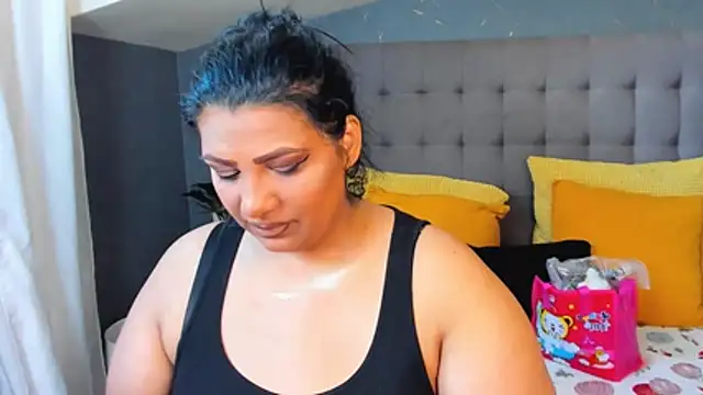 AmyCubes online show from 06/15/26, 01:13
