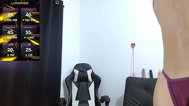 Kiara-Rider online show from 10/29/25, 04:48