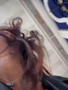 Nikol Rang   online show from 09/22/25, 07:38