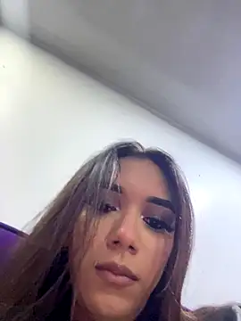 Nikol Rang   online show from 11/04/25, 06:51