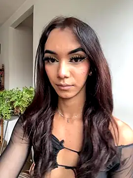 Nikol Rang   online show from 11/14/25, 06:06