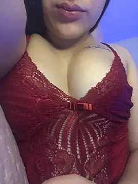 Snapshot of La_Milli chatting on 09/26/25, 12:09 La Milli online show from 09/26/25, 12:09