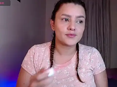 Lu perez online show from 03/22/25, 02:37