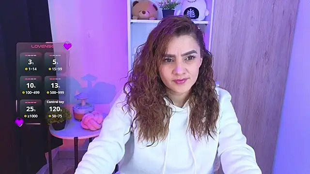 Lu perez online show from 06/26/26, 01:48
