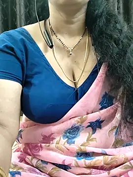 bhuvana555 online show from 11/22/25, 05:34