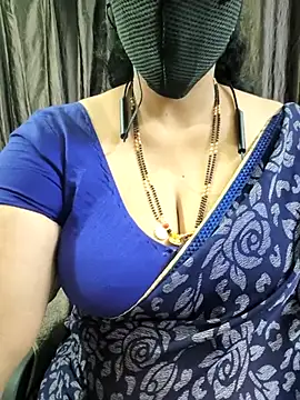Snapshot of bhuvana555 chatting on 03/20/26, 06:02 bhuvana555 online show from 03/20/26, 06:02