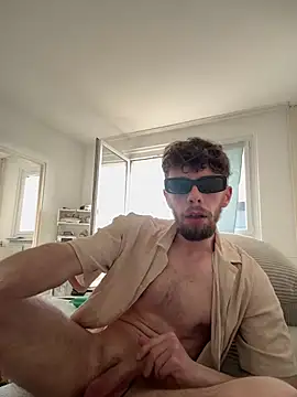 Snapshot of 18cmpacoo chatting on 03/18/26, 03:04 18cmpacoo online show from 03/18/26, 03:04