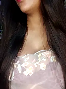 Snapshot of Sreya213 chatting on 03/30/26, 06:53 Sreya213 online show from 03/30/26, 06:53