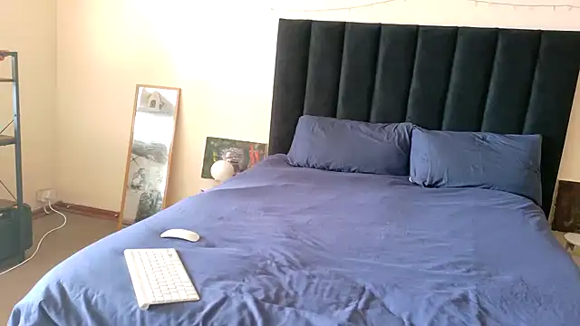 Snapshot of chloechrome chatting on 02/28/26, 03:13 chloechrome online show from 02/28/26, 03:13