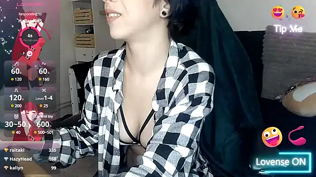 LisandreLaVenale online show from 01/06/25, 12:05