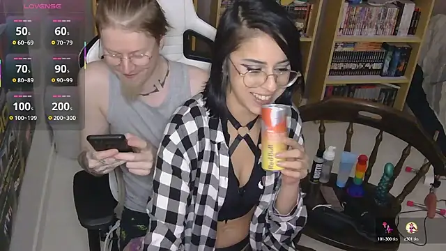 LisandreLaVenale online show from 11/26/25, 09:49